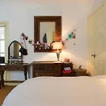 1 Bedroom Apartment In City Centre Location